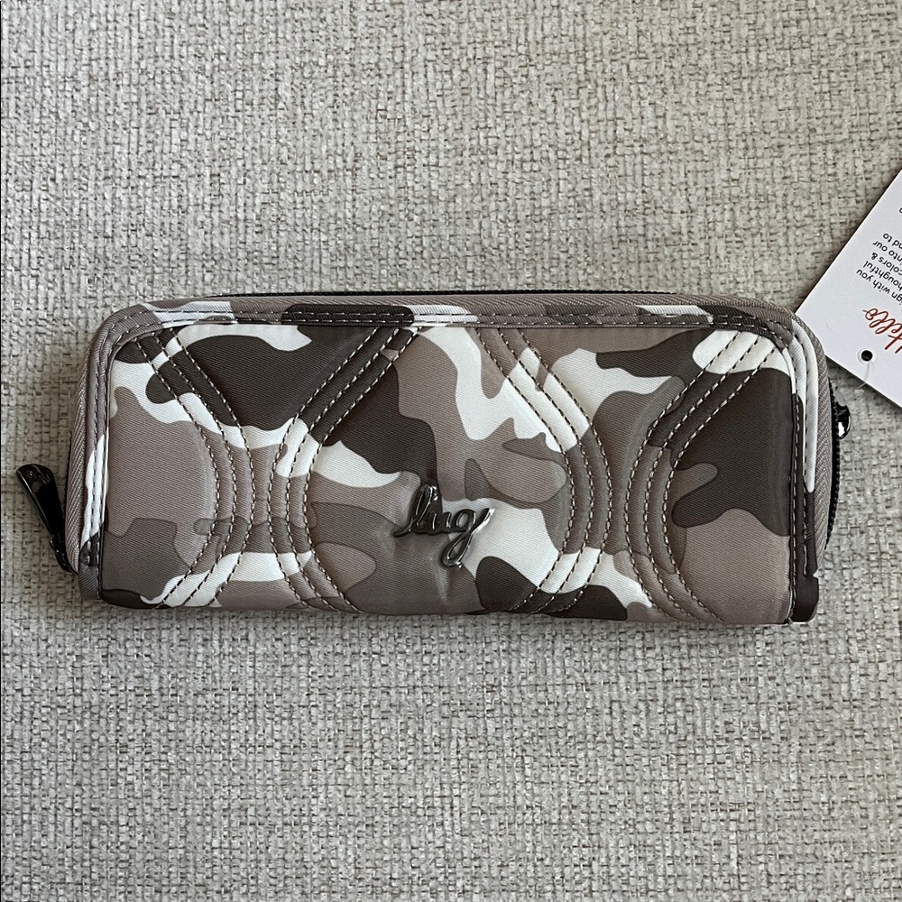 NWT Lug Tendu Wallet